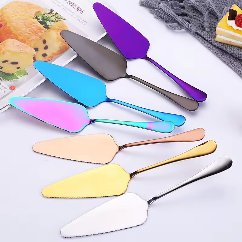 Pelle à tarte / Pizza - Tranchante - 5 coloris disponibles