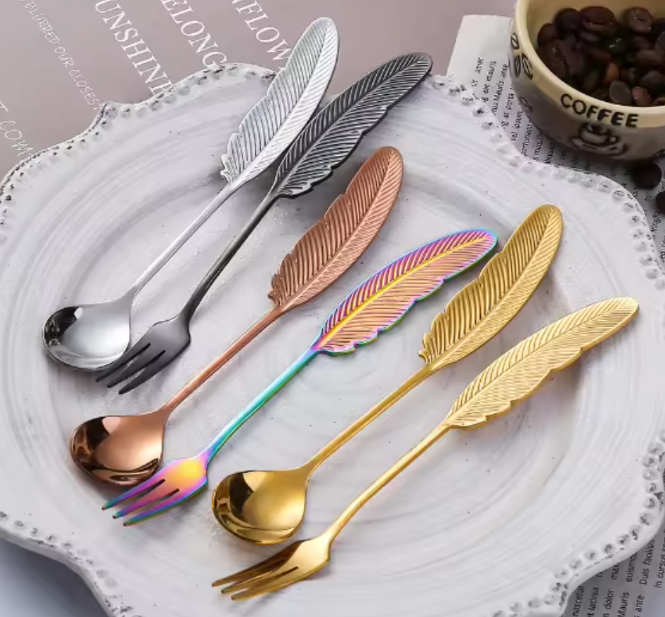 Cuillère Plume - 4 couleurs - Idéale pour le thé, le café et les desserts