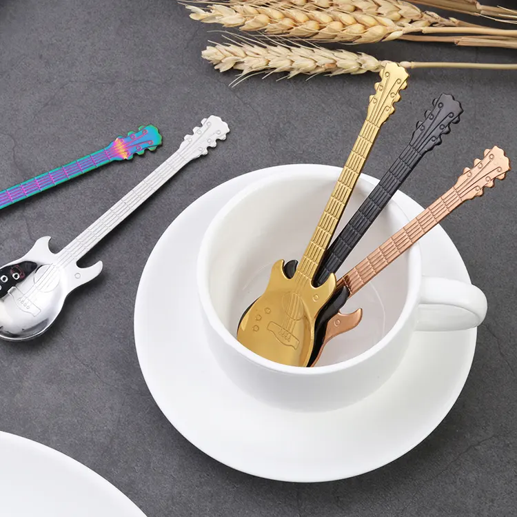 Cuillère 'Guitar' - 4 couleurs disponibles