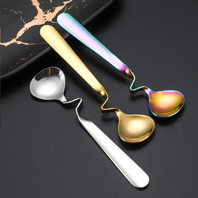 Cuillère suspendue 'Twist' - Café, thé, dessert - 4 couleurs